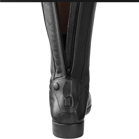 Tall full-grain leather riding boots. Only worn to try on! Size 9 FULL calf - Picture 4 of 10